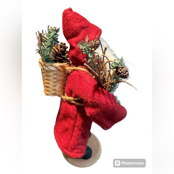 Old World Santa - Picture 5 of 9